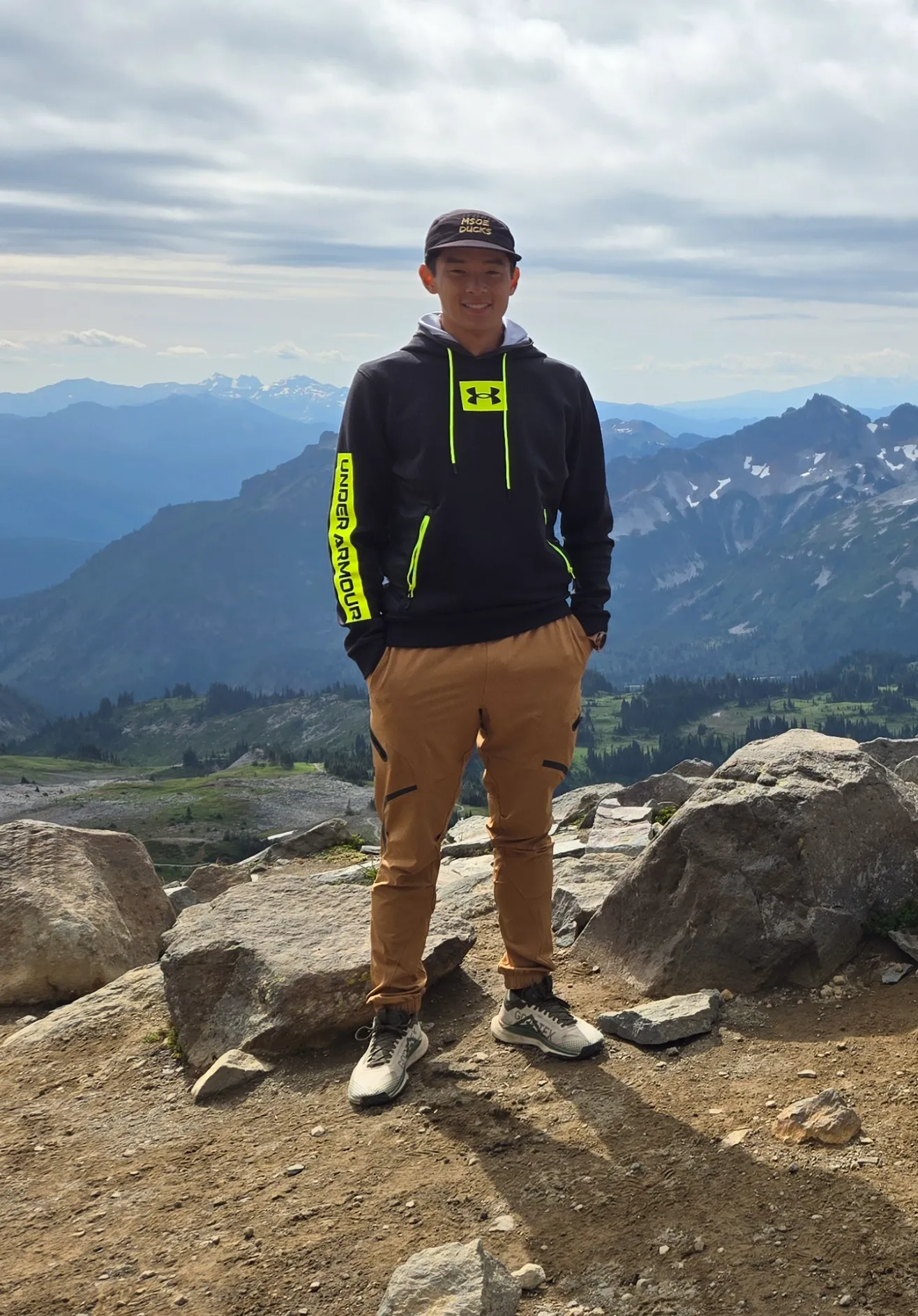 Astro Resume Theme - Daniel Lang